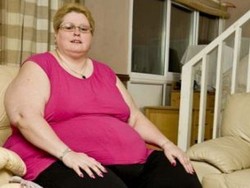 Wanita Gemuk Ini Habiskan Rp. 2,9 Juta Seminggu Untuk Makanan!