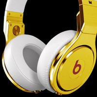 Headphone Beats Lapis Emas Dijual Rp 14 Juta