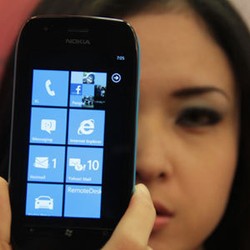 Microsoft: Windows Phone akan Bekuk Android & iPhone