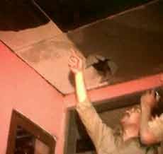 Atap Kelas Ambrol, 7 Siswa SDN Tembok Dukuh III Terluka