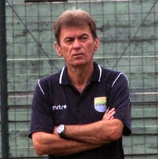 Drago Mamic Dilepas Persib?