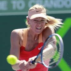 Ivanovic Tantang Venus, Serena & Sharapova ke 8 Besar