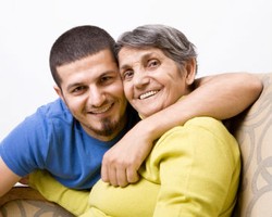 Pria Anak Mama = Calon Suami yang Baik