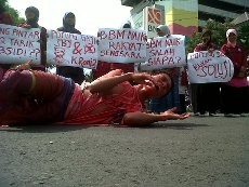 Gagal Ajak Demo, Mahasiswa di Palembang Caci Temannya Banci