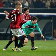 Misi Rossoneri Hentikan Messi