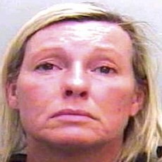 Haus Perhatian Suami, Ibu Rumah Tangga Berbuat Mesum dengan ABG