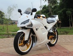 Wow, Yamaha V-ixion Diubah Jadi Ducati 1198