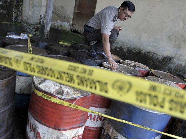 Jelang Kenaikan Harga, Penimbunan BBM Masih Terjadi