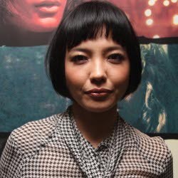 Hi5teria, Film Horor Psikologi Perdana Imelda Therinne