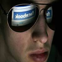 Tragis! Aksi Bunuh Diri Malah Dipamerkan di Facebook