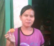 Usai Bagi Sembako, Dahlan Iskan Borong 100 Combro 