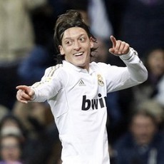 Oezil Senang Sudah Pilih Madrid Ketimbang Inter