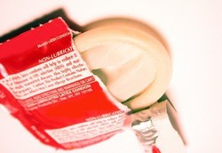 Bisa Dapat Kondom Gratis dengan Aplikasi Ponsel