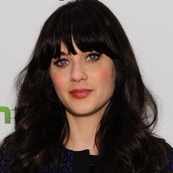 Zooey Deschanel Dilirik Bintangi Film Fiksi Ilmiah 