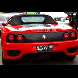 Ferrari Hotman Masih Sering Parkir di Rumah Meriam