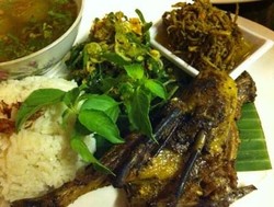 Wuihhh... Sedapnya Bebek Perawan Sambal Lengkuas!