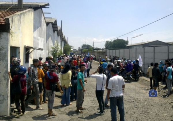 Ajak Demo BBM, Buruh Sweeping Pabrik