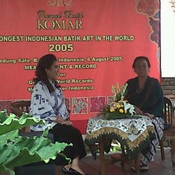 Paguyuban Sekar Jagat Asal Yogya Wisata Batik ke Jabar