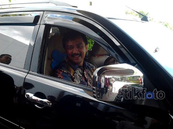Mobil Menpora Pakai Penghemat BBM