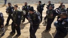 Peringati Hari Tanah, Demonstran Palestina Bentrok dengan Tentara Israel
