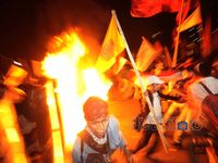 Polisi vs Demonstran di Gatsu
