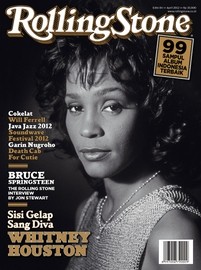 Cover Story: Whitney Houston : Sisi Gelap Sang Diva