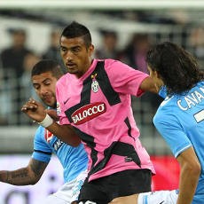 Bekuk Napoli 3-0, Juve Tempel Milan