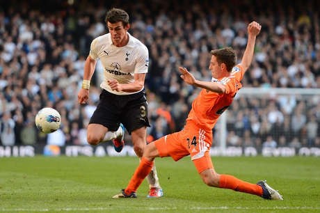 Bale Sanjung Tinggi Swansea