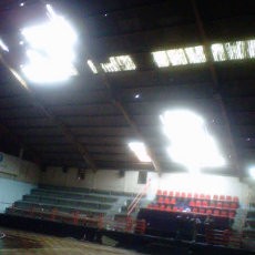 Atap GOR Tersambar Puting Beliung, Satu Penonton Terluka