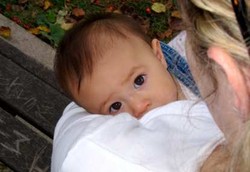 Semua Perempuan Harus Beri Bayi ASI Eksklusif, Kecuali..