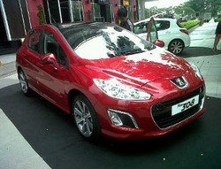 Peugeot 308 Meluncur, Harga Rp 360 Juta