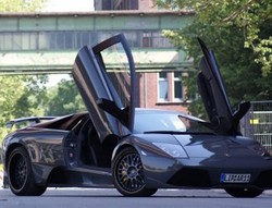 6 Desain Pintu-pintu Mobil yang Unik dan Nyeleneh