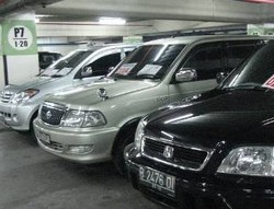 Pertamax Mahal, Banyak Orang Kaya Jual Mobil Mewah