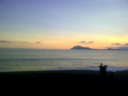 Menangkap Sunset Paling Indah di NTT