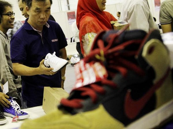 Antre Sepatu di Balai Kartini
