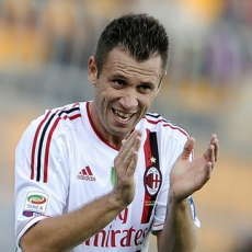 Keluarga Milan Tambah Semangat Cassano Pulih