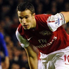 Van Persie Sempat Ragu Bisa Main Sebagai Target Man