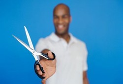 Pria yang Tak Sunat Harus Lebih Sering Bersihkan Kelaminnya