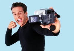 Pria yang Narsis Lebih Gampang Stres