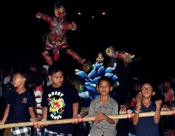 Larut Dalam Kemeriahan Pesta Ogoh-ogoh Sebelum Nyepi