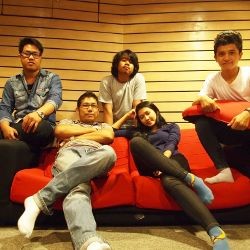 SymS, Band Baru Asuhan Erwin Bragi
