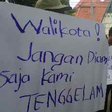 Sering Kebanjiran, Warga Simo Demo Walikota