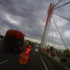 Pengelola Janji Memperbaiki Pelat Tiang Pasupati Hari Ini