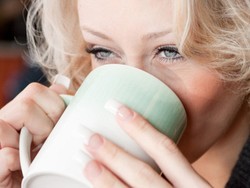 Olahraga Plus Ngopi, Kombinasi Hebat Cegah Kanker Kulit