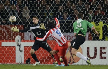 Singkirkan Hannover, Atletico Tegaskan Dominasi Spanyol