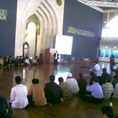 Heryawan Dorong Pemanfaatan Masjid untuk Pembinaan SDM Unggul