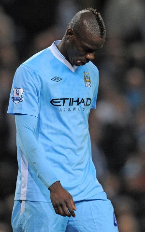 Balotelli Selamat dari Kecelakaan Mobil