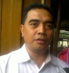 M Syahrir Pede Bersaing dengan Rachel dan Wakapolri