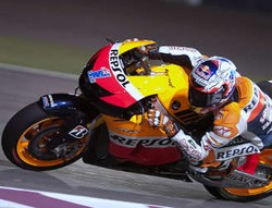 Stoner Dikepung Pembalap Yamaha, Rossi Lirik Motor Hayden