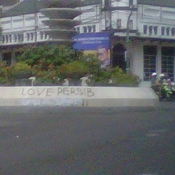 Coretan Hate Umuh Dihapus Orang tak Dikenal